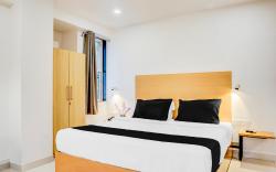 Super Townhouse Hadapsar formerly Savali Inn