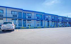 Super 7 Inn By OYO San Antonio N.W. Medical Center