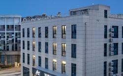 Home Inn Plus Hangzhou Liangzhu Ruins Park Pingyao Old Street