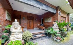 Men Bebas Ubud by Secoms