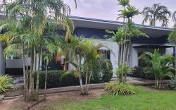 Little White House Au Nang 