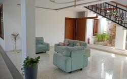 Villa Escape in 