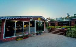 Green Heaven River Side Resort and Villa