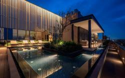 MarQ District 1 Elite Apartel by SSens