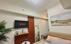 Modern Studio unit w/ Netflix, Camella Northpoint