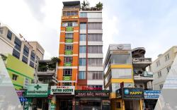 Khách sạn Nam Bắc