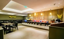 Home Inn Plus Chengdu Kuanzhai Alley Shawan Metro Station