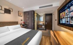 Home Inn Plus Chongqing Guanyinqiao Hongqihegou Light Rail Station