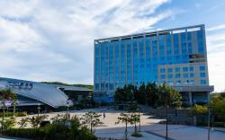 Incheon Airport Global Hotel & Suites (Unseo Station)