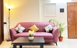 Chic & Central 2BHK Oasis: Fully Equipped