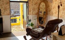Chwihyangga: Two-story antique house with garden/terrace