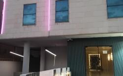 Furnished Digital Apartments with Smart Entry