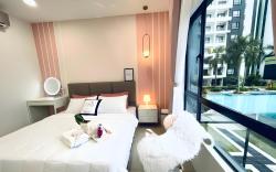 Manhattan B1-3A(3Bedroom 8pax)PoolView,2carparks