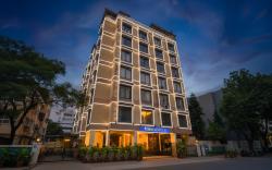 FabHotel Olives Suites