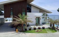 Costa Anita Seaside Resort