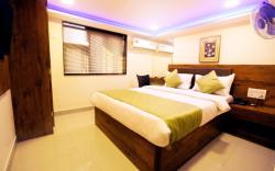 Hotel Happyland