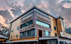 Hotel Grand Paradise Inn