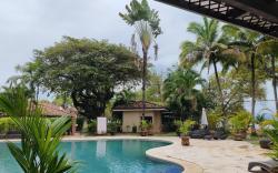 Marenaz Oceanfront Resort