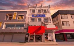 FabHotel Rivlet Premium