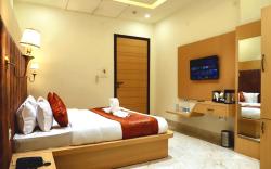 Hotel Sehdev Residency Near Golden Temple