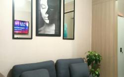 1 Bedroom with the Balcony Near MOA