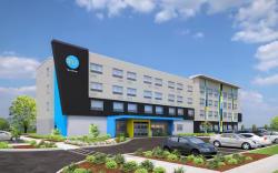 Tru by Hilton Commerce