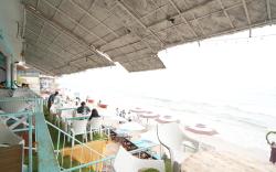 Janet & Johns Beach Resort