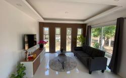 Modern House in Vigan (2 rooms)