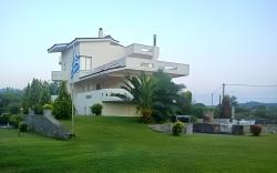 Agiokampos Resort