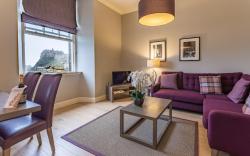 No.1 Apartments - George IV Bridge