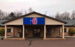 Motel 6 Bloomsburg, PA