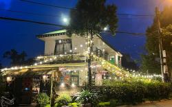 Saigonese Trekking House