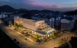 HUANG GUO SHU DUO BEI YUN SHE HOTEL  朵贝云舍