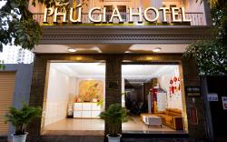 Phú Gia Hotel