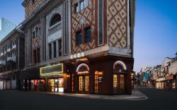 Atour Hotel Shanghai People's Square Nanjing Road Pedestrian Street