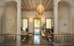 La Villa Hotel