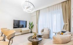 Designer 1BR Apt and Fully Eqquiped