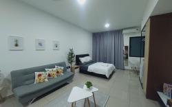 Alinea Suites @ ImanHome