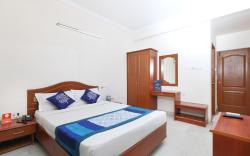 OYO 15101 Hotel Royal Paris