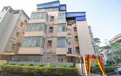 Super Townhouse The Platinum
