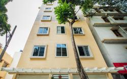 Hotel O Varcity Comforts Near Ragigudda Sri Prasanna Anjaneyaswamy Temple