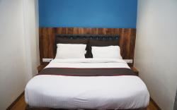 West Inn Hotel
