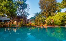 Capital O 24335 Pali Village Resort