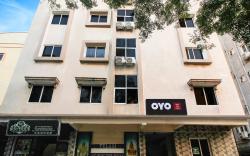 Hotel O Anuguna Tulasi Grand Near JNTU University Hyderabad