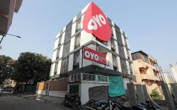 OYO Hotel Galaxy Apartments Near Pune Airport
