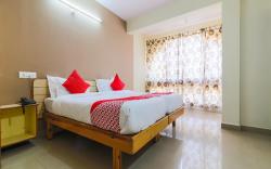 OYO 18505 Hotel Rukmini