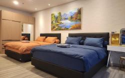 2 King Bed Family Room 56 Sqm PODOMORO 21st Floor