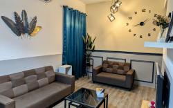 Shines GuestHouse 3Br with Outdoor Chilling