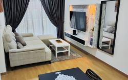 Wanis Palace Homestay@Gamuda Cove
