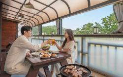 Gyeongju Beach Castle Pension